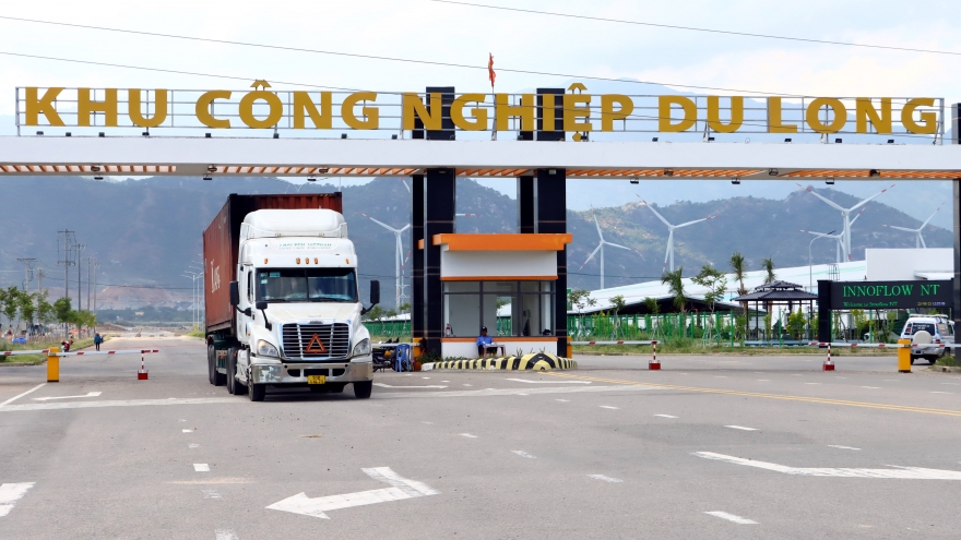 Khánh Hòa rút ngắn 50% thời gian cấp phép đầu tư, phục vụ doanh nghiệp